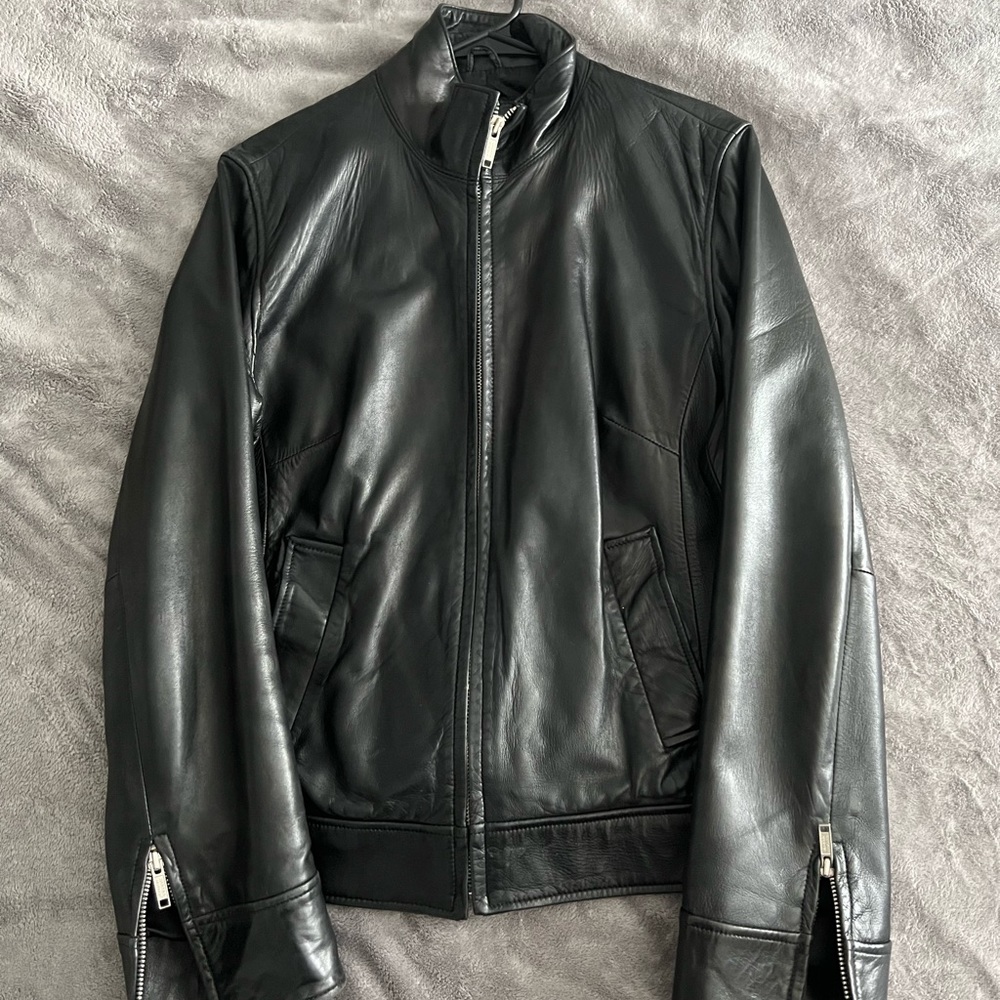 Vintage Banana Republic Women’s Leather Jacket